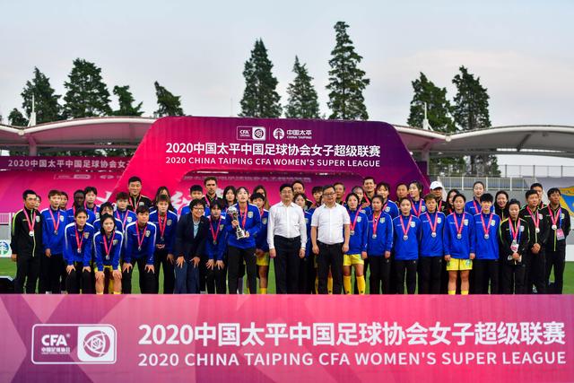 英超俱乐部对首相伯纳姆言论表示震惊，担忧政治干预